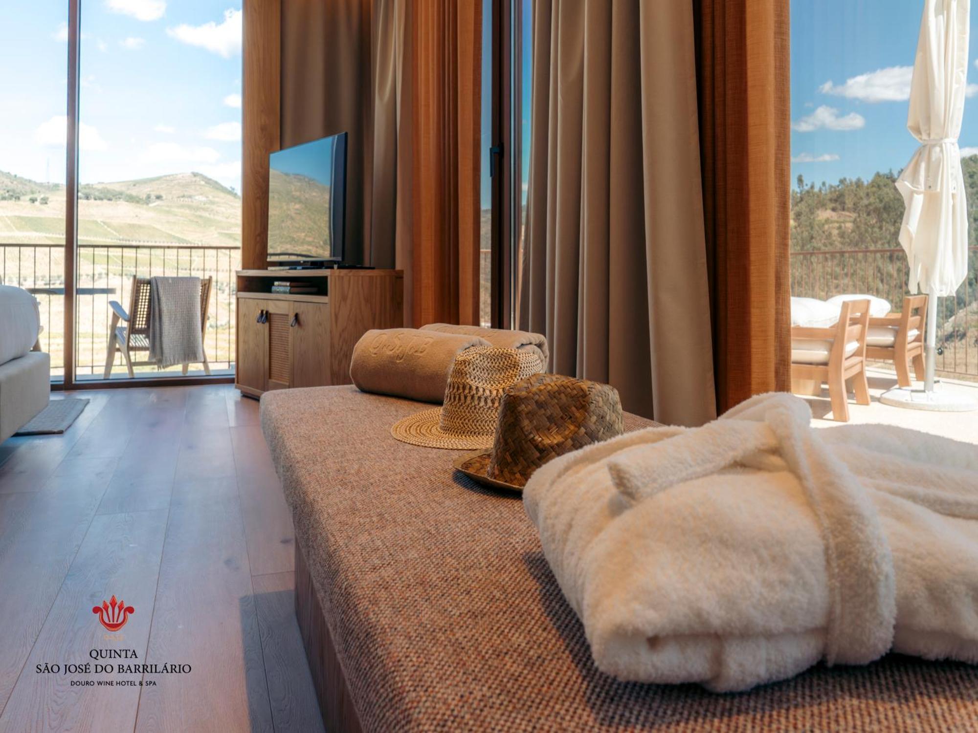 Barrilario Douro Wine Hotel E Spa - Quinta Sao Jose Do Barrilario Armamar Exteriör bild